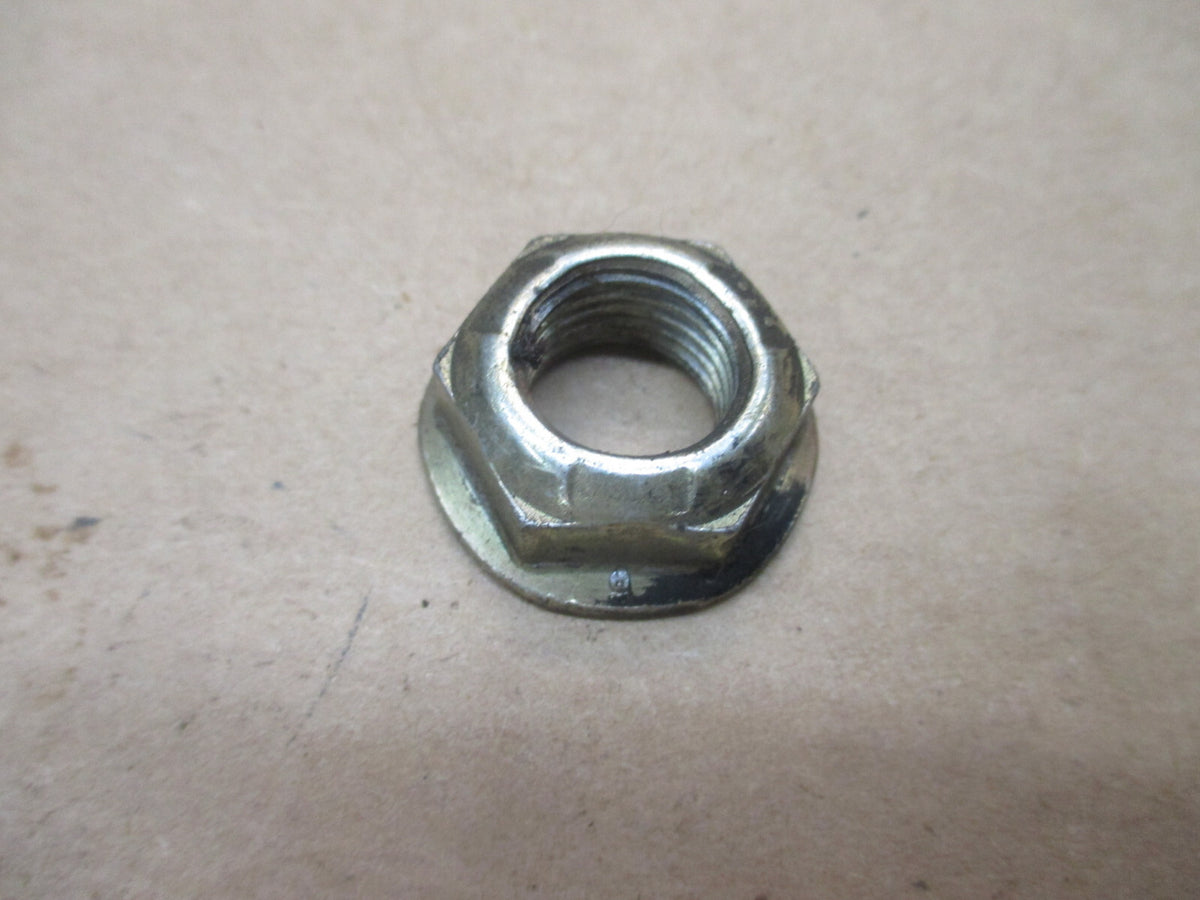93-02 Camaro Firebird Steering Column Wheel Nut Retainer